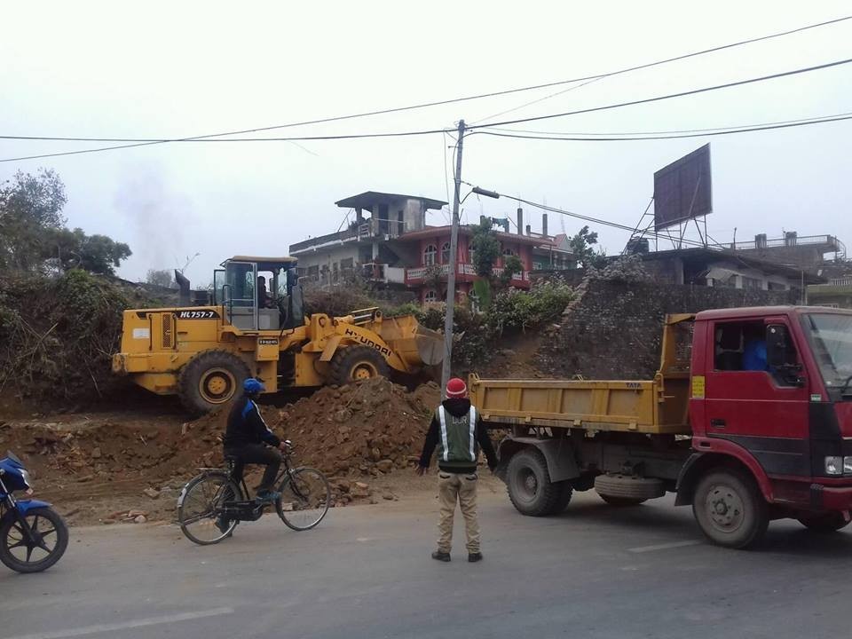 sadak_3-1484580666-1487057281.jpg