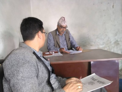 WIth-Rajes-1538009069.jpg