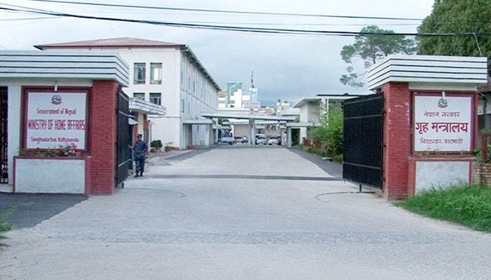 home-mstry1-1546509322.jpg