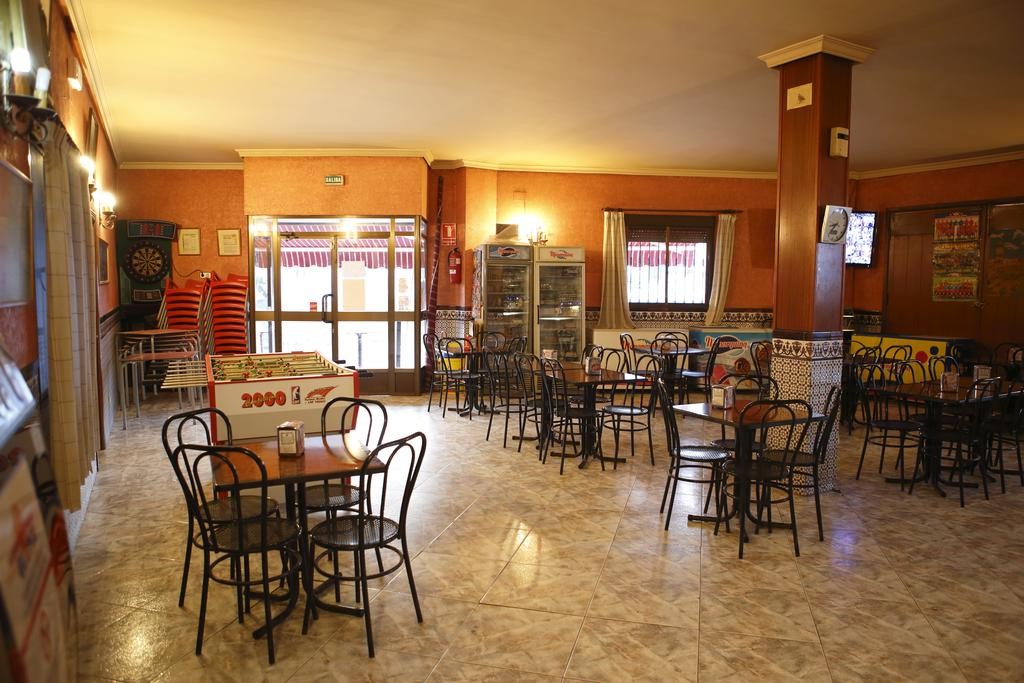 Hotal-1597154208.jpg