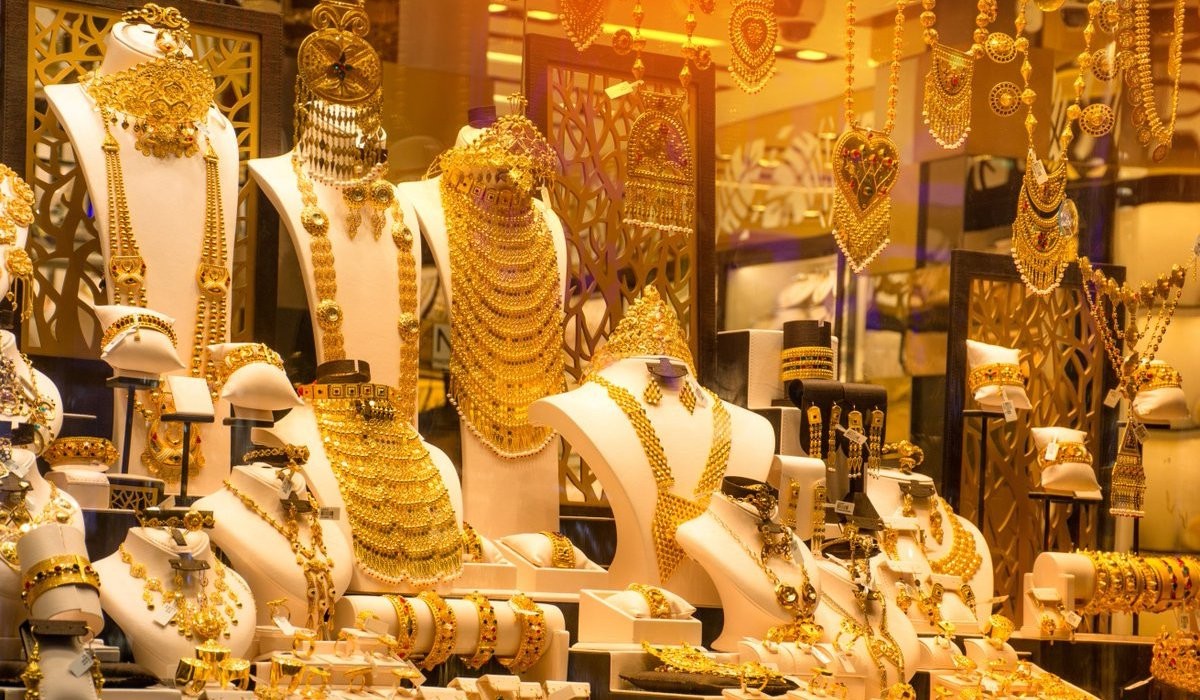 gold-sun-gahana-1597107398.jpg
