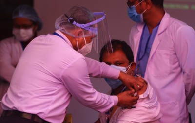 Vaccine-khop-gandik-1612148431.jpg